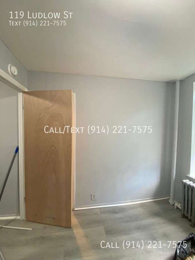 Building Photo - 119 Ludlow St