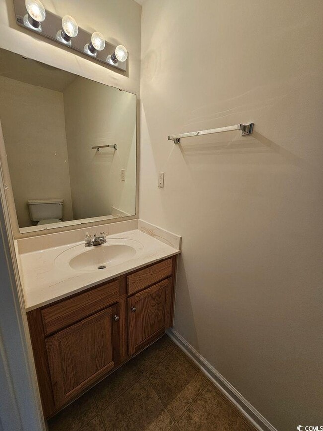 Building Photo - 338 Junco Cir