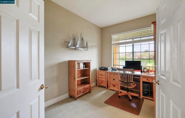 Building Photo - 30 Eagle Lake Pl