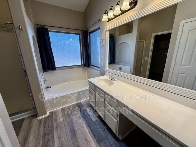 Building Photo - 6536 W Briles Rd