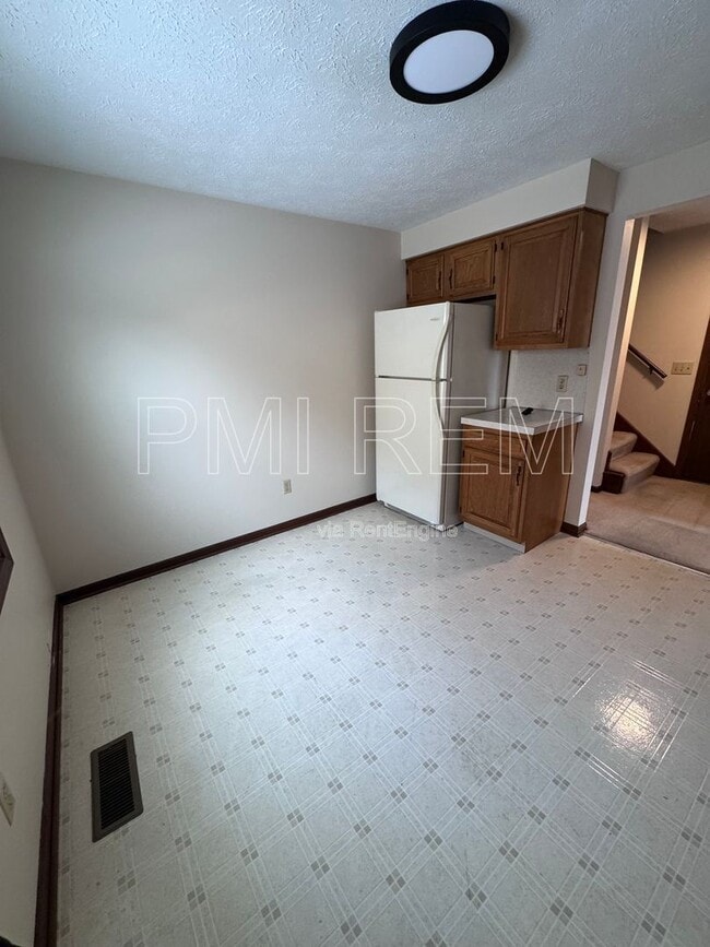 Building Photo - 1532 Lupe Ave NW