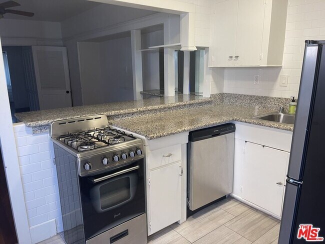 Building Photo - 1307 Innes Pl