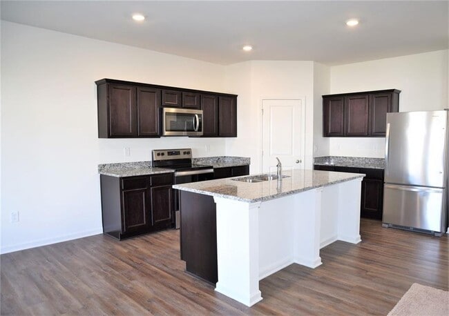 Building Photo - 4374 Kendrick Cir