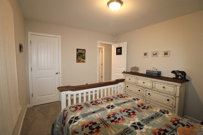 Building Photo - 175 Whitetail Cir