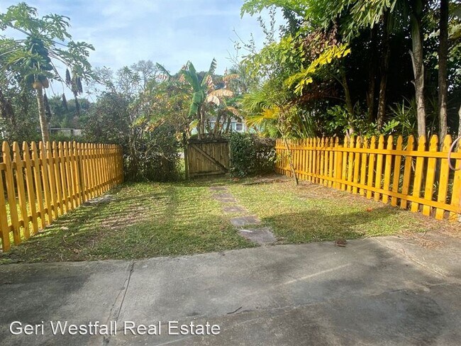 Building Photo - 65 Seton Trail