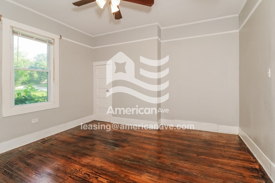 Building Photo - 1215 McDuffie Ave