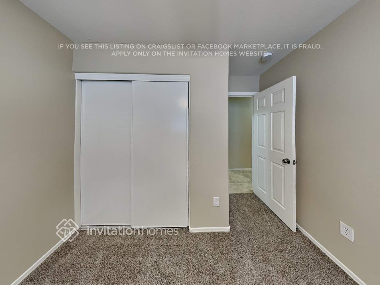 Building Photo - 8127 E Onza Ave