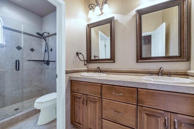 Building Photo - 3382 W Harrison St