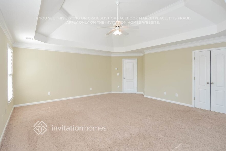 Building Photo - 734 Laurel W Ct