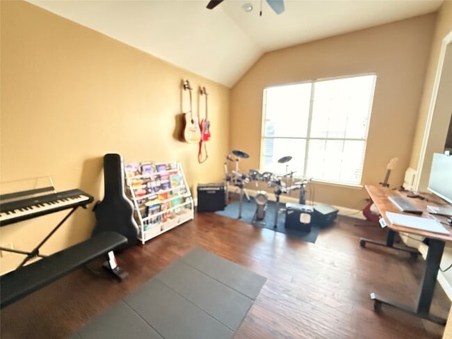 Building Photo - 4313 Creekstone Dr