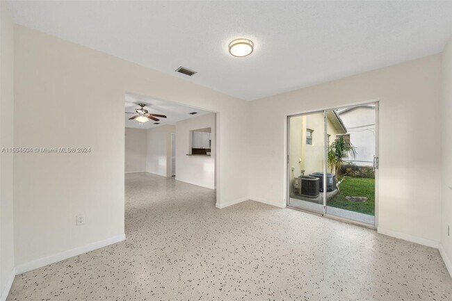 Building Photo - 8873 SW 25th St