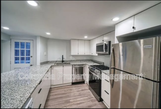 Building Photo - 1203 Clifton St NW