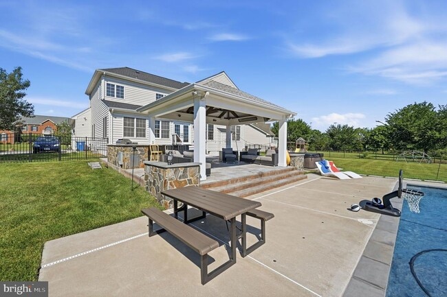 Building Photo - 23222 Hemmingford Cir