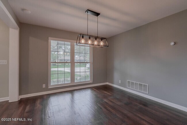 Building Photo - 5044 Somersby Rd