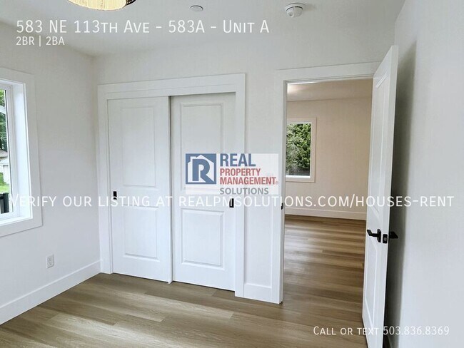 Building Photo - 583 NE 113th Ave
