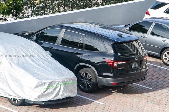 Building Photo - 137 Golden Isles Dr