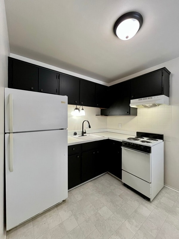 Building Photo - 650 Harrison Blvd