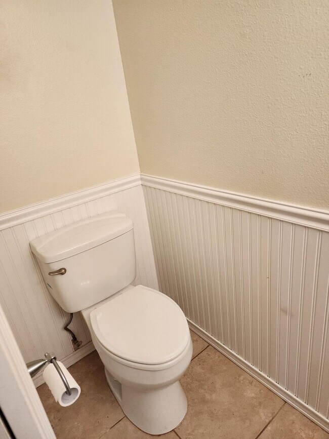 Building Photo - Hazel Dwellings, LLC