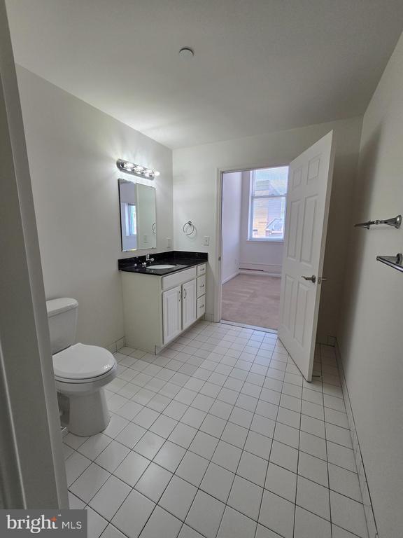 Building Photo - 4368 Cresson St