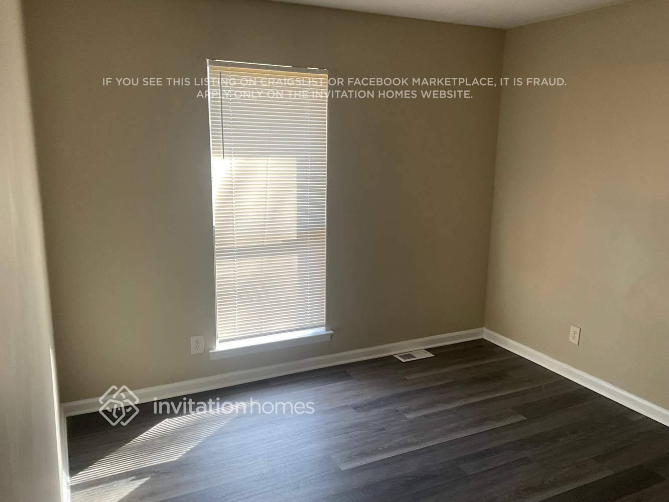 Building Photo - 320 Wilby Dr