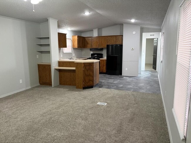 Building Photo - 17822 S Bryant Rd