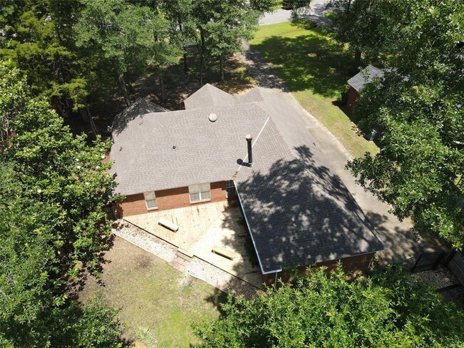 Building Photo - 364 Homewood Dr
