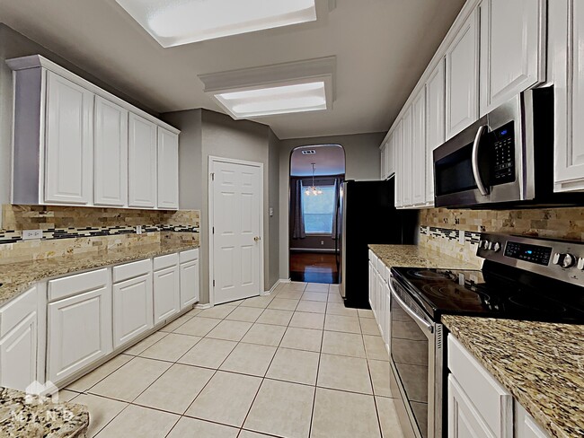 Building Photo - 14514 Tioga Bend