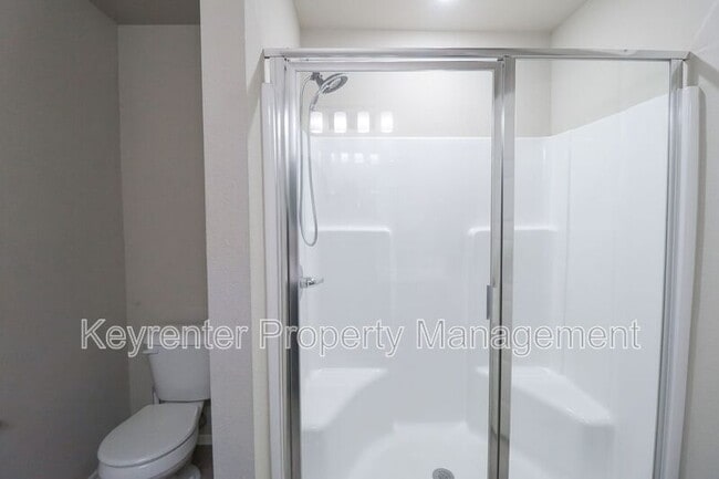 Building Photo - 3543 E 143rd Ct S