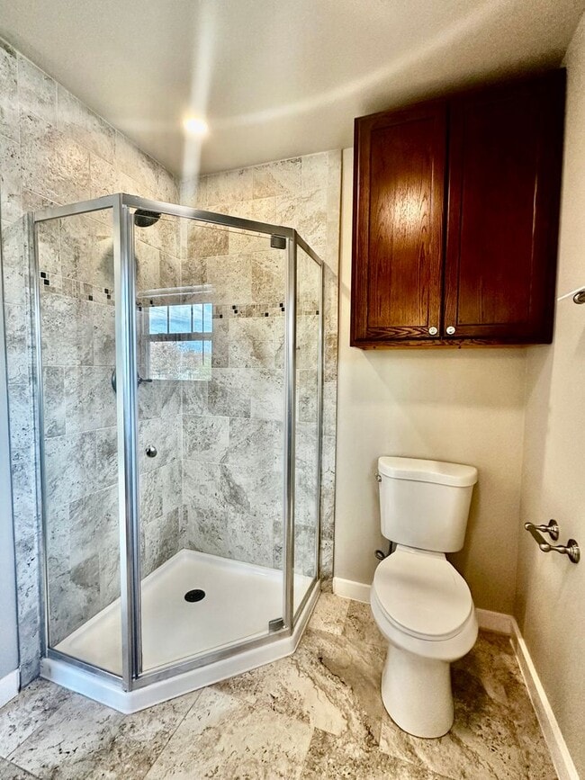 Building Photo - Riverfront Bungalow #9