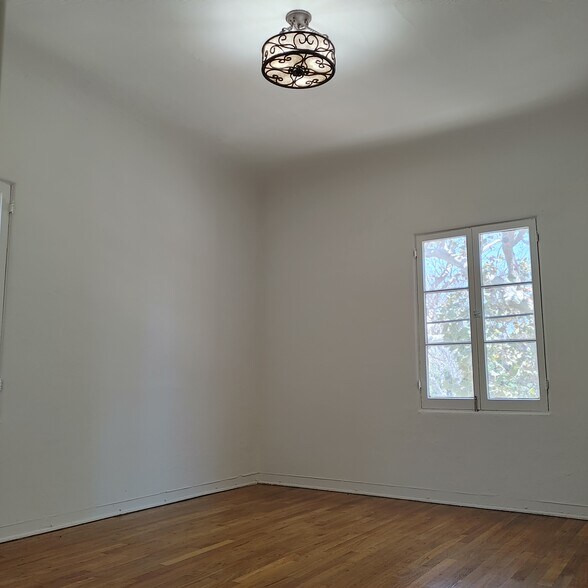 Building Photo - 6030 Whitworth Dr