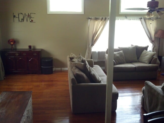 Upper Level (Living Room) - 14 Roosevelt Ave