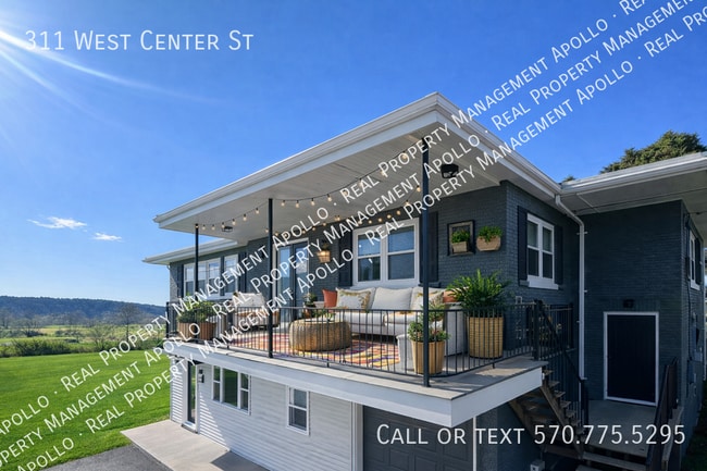 Building Photo - 311 W Center St