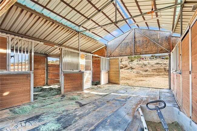 Building Photo - 25733 Roundup Way
