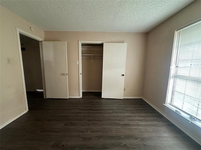 Building Photo - 305 Marriott Ln