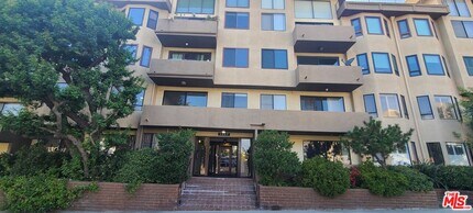 Building Photo - 1557 S Beverly Glen Blvd