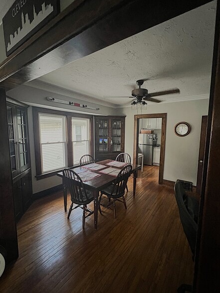 Dining Room - 14923 Delaware Ave