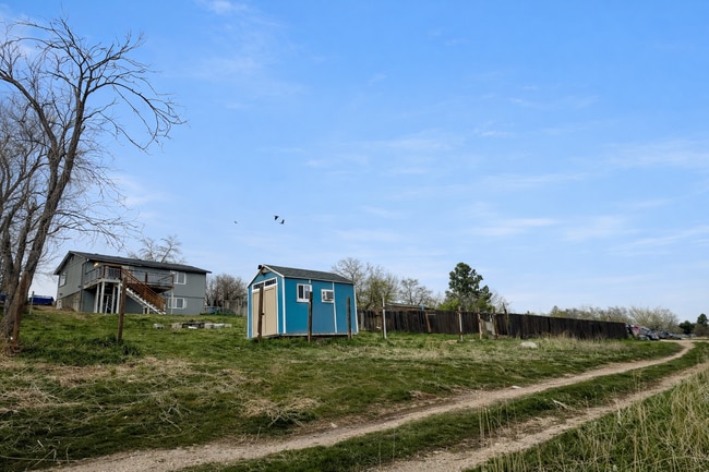 Building Photo - Fox Ridge