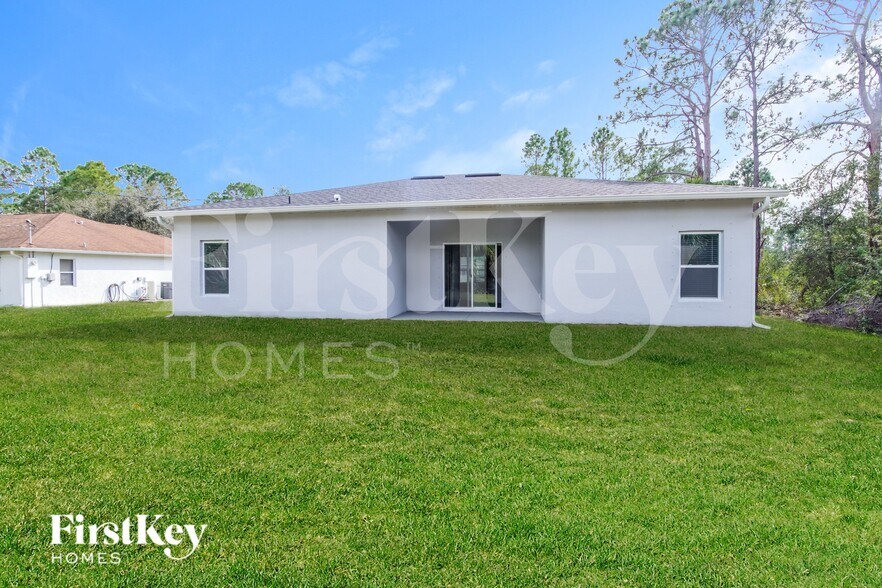 Building Photo - 543 Waterside Rd SE