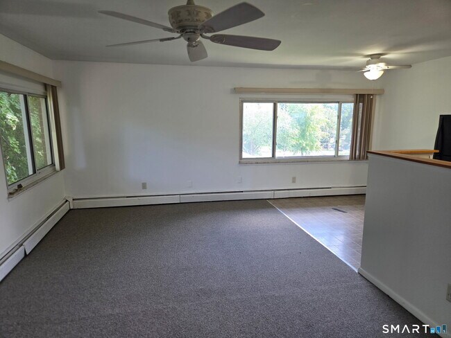 Building Photo - 36 Sigwin Dr