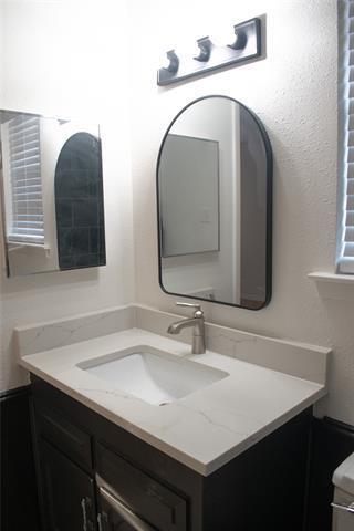 Building Photo - 2808 Peachtree Ln