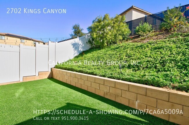 Building Photo - 2702 Kings Cyn Dr