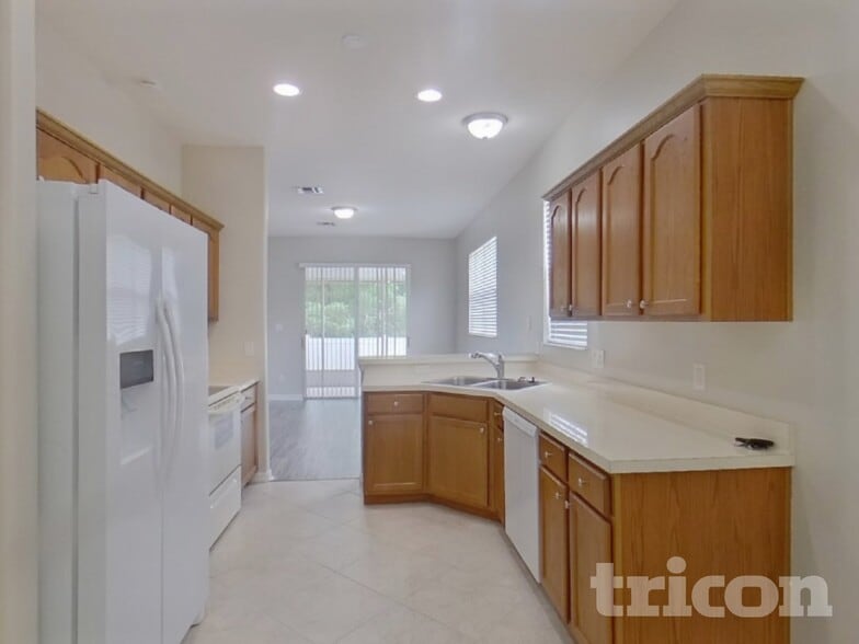 Building Photo - 1720 Mountclair Ct