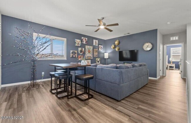 Building Photo - Charming 4 Bedroom Newer South Reno Home