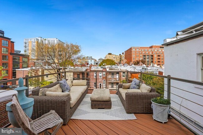 Building Photo - 1339 T St NW