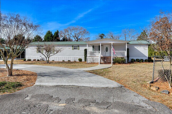 Building Photo - 892 W Five Notch Rd