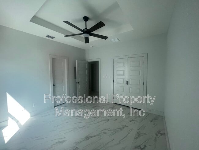 Building Photo - 2813 Bravo Rd