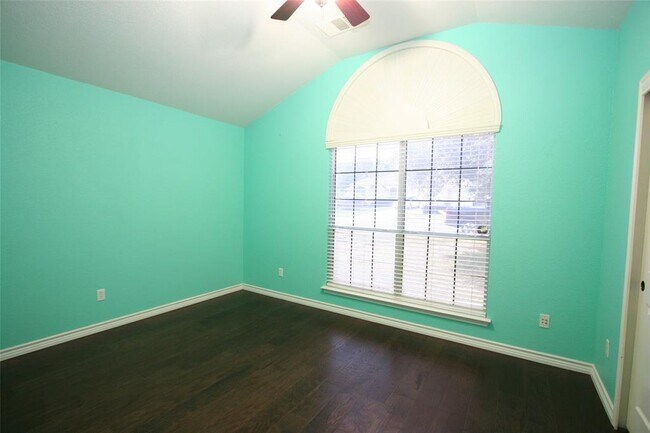 Building Photo - 14901 Staked Plains Loop