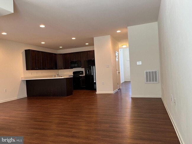 Building Photo - 72 Chennault Trail