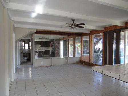 Building Photo - 106 N Harvard Ave