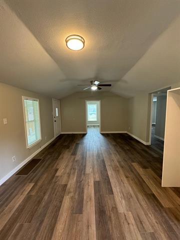 Building Photo - 1201 N Rusk St